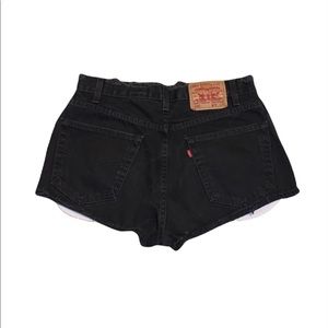Black 505 Levi’s Shorts